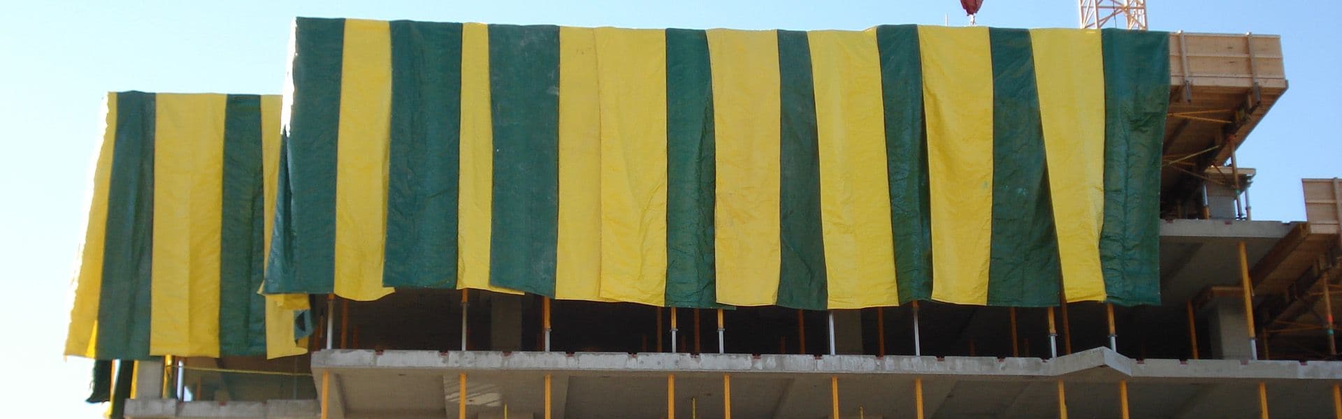 article image insulated blankets tarp hoarding application construction